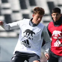 Cuerpo técnico albo destaca a Parra y su debut en el club