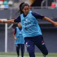 Karen Araya feliz con las nuevas generaciones en la Roja