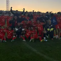 Camiseta alba incluida: La alocada celebración de Quillón, rival de Colo Colo en Copa Chile