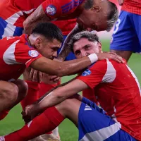Diego Valdés queda descartado para el duelo ante Argentina y Gareca deberá meter mano en el equipo