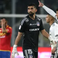 Emiliano Amor se puso los guantes y fue arquero de Colo Colo por minutos ante Unión Española