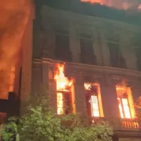 Histórica sede de Colo Colo sufre grave incendio en Santiago