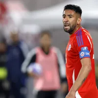 ¡Otro más! Mauricio Isla es baja en la selección chilena y preocupa a Colo Colo