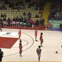 En pleno partido: El sentido homenaje de Colo Colo básquet por los hinchas fallecidos