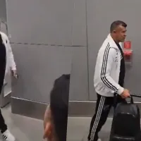 El recibimiento que tuvo Colo Colo en Chile tras el papelón en Fortaleza: “Mojen la camiseta”
