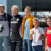 Son suizos, juegan con Colo Colo en Playstation y llegaron a Chile a conocer el Monumental