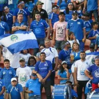 Aficionados salvadoreños reaccionan tras la llegada de David Dóniga a La Selecta