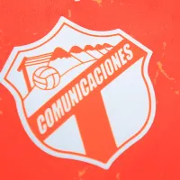 Comunicaciones causó polémica al presentar su tercer uniforme de la temporada