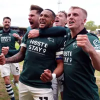 Un golazo de Nathaniel Mendez-Laing pone a Derby County a un paso del ascenso (VIDEO)