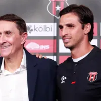 Tiembla Guimaraes: Alajuelense puede perder a Bryan Ruiz por una razón especial