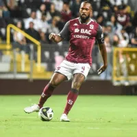 Un pase que sorprende: Kendall Waston deja atónito a Saprissa y Costa Rica