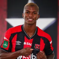 Sorpresa en Alajuelense: Jeyland Mitchell hace lo que la afición tanto esperaba