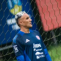 “Se hacía el lesionado”: Keylor Navas suma críticas feroces por volver a La Sele
