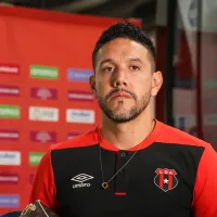 “Injusticia”: los referentes rompen el silencio sobre lo que Alajuelense le hizo a Leo Moreira