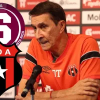 "Ninguno entiende": Guimaraes destapa su furia sin guardarse nada tras el empate con Saprissa