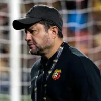 Dirigió a Costa Rica, fue mundialista y ahora reaparece con un recado para Jafet Soto: “Nunca me llamó…”
