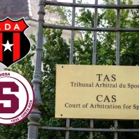 Mientras Alajuelense espera su fallo por el Mundial de Clubes, el TAS golpea a Saprissa y lo expone a un duro castigo