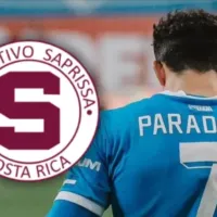Mientras Saprissa arde tras la eliminación, Luis Paradela golpea a Juan Carlos Rojas con la noticia más temida