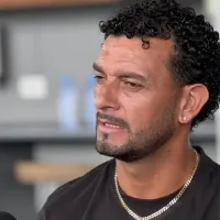 La camiseta menos pensada: Michael Barrantes manda el mensaje que sorprende sobre su futuro