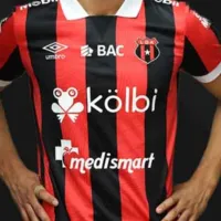El goleador extranjero que la afición de Alajuelense pedía a gritos ya aterrizó en Costa Rica
