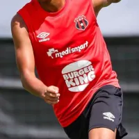 Mientras Machillo Ramírez no encuentra soluciones en ataque, Alajuelense descarta a un goleador que cae en manos de un rival directo