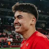 Mientras Feyenoord se retira de la negociación por Manfred Ugalde, el tico lanza un guiño a otro equipo de Países Bajos