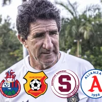 Héctor Vargas negocia para ser nuevo técnico de un grande que fracasó en la Copa Centroamericana