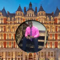 Saprissa lo echó en medio de una enorme polémica y decidió dejar el fútbol para trabajar en un hotel de lujo: “Al principio fue duro”