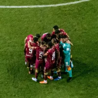 Fue una de las máximas joyas de Saprissa, jugó en la Sele, lo borraron y ahora es goleador en Europa: “Quería salir”