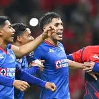 Cruz Azul vs Rayados: Carlos Salcedo una vez más se luce y le hace regalo por su cumpleaños al Toro Fernández previo a Semifinales  VIDEO