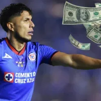 Filtran el millonario salario que Carlos Salcedo percibía con Cruz Azul en la Liga MX