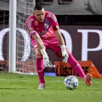 Franco Armani, el único rescatable de Junín: sus cuatro atajadas claves ante Sarmiento
