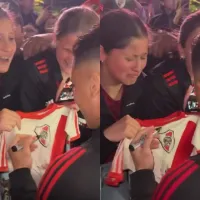 Hasta las lágrimas: gran gesto de Juanfer que hizo emocionar a una hincha de River