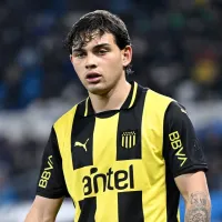 Más ofrecimientos: el defensor de Peñarol que fue acercado a River y podría ser analizado