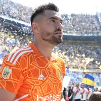 ¿Qué hará Gago con Sergio Romero? El detalle de la sanción de Boca que le pone suspenso a la historia