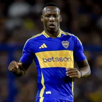 Tiene un contrato altísimo en Boca y medita irse: Advíncula podría salir en este mercado