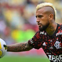 Vidal se llena de insultos en saludo cumpleañero del Flamengo