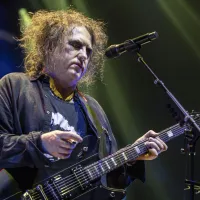 ¡The Cure confirma show y llega en noviembre a Chile!