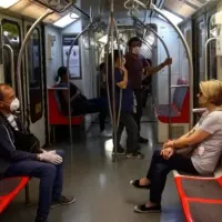 ¿A qué hora cierra el Metro de Santiago este lunes feriado?