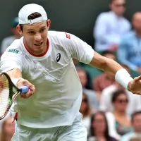 Jarry pierde luchando ante Alcaraz y se despide de Wimbledon