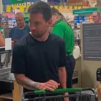 Captan a Lionel Messi en supermercado de Miami