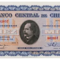 Puede alcanzar los $7,8 millones: Este es el billete más valioso de Chile