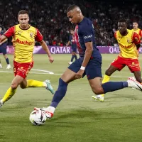 Doblete de Mbappé: primer triunfo del PSG