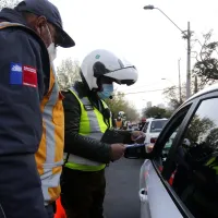 ¿De cuánto es la multa por no grabar la patente en espejos y vidrios?