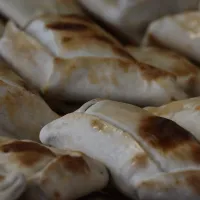 ¿Cuál es la mejor empanada de Santiago y dónde la puedo comprar?