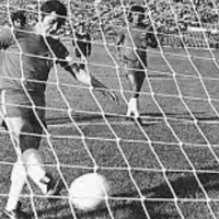 Pollo Véliz y el insólito URSS vs. Chile tras el golpe