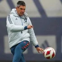 Pellegrino tiene fuerte charla y se ponen plazos en la U