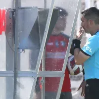 ¿Fue penal? La polémica con el penal que liquidó a Colo Colo