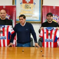 Jaime Valdés aún tiene los pelos de punta tras zafar del descenso directo con Linares