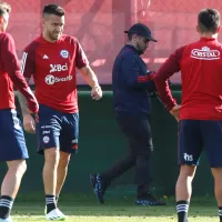 Zaldivia enciende la alarma en la Roja para el debut